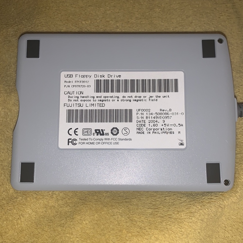 USB floppy disk drive - Picture 3 of 3